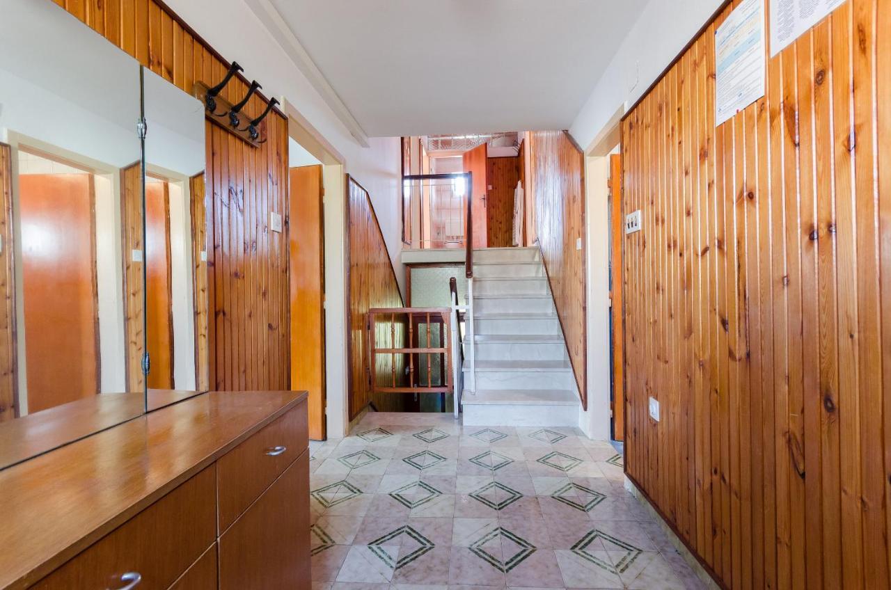 Apartments Anica F Lopar Extérieur photo